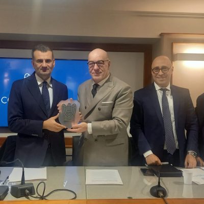 “Investire a Taranto è scelta strategica”