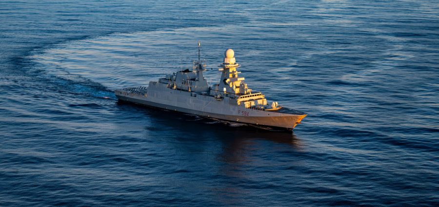 Nave Alpino torna a Taranto dopo 180 giorni negli USA